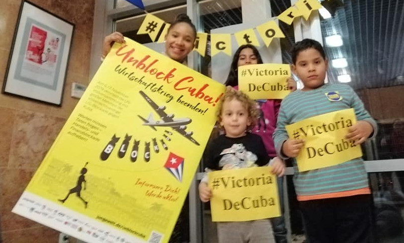 Freude auch bei den Kleinen. Foto: Embajada de Cuba