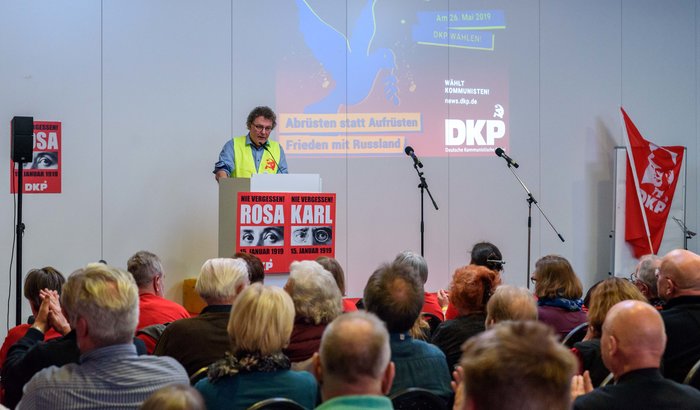 Patrik K&ouml;bele, Vorsitzender der DKP. Foto: F. Boillot / RubyImages