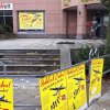 Unblock Cuba vor dem Gebäude der Tageszeitung junge Welt in Berlin
