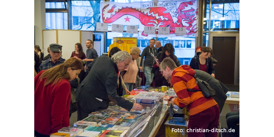 Gro&szlig;er Andrang in der Urania. Foto: christian-ditsch.de